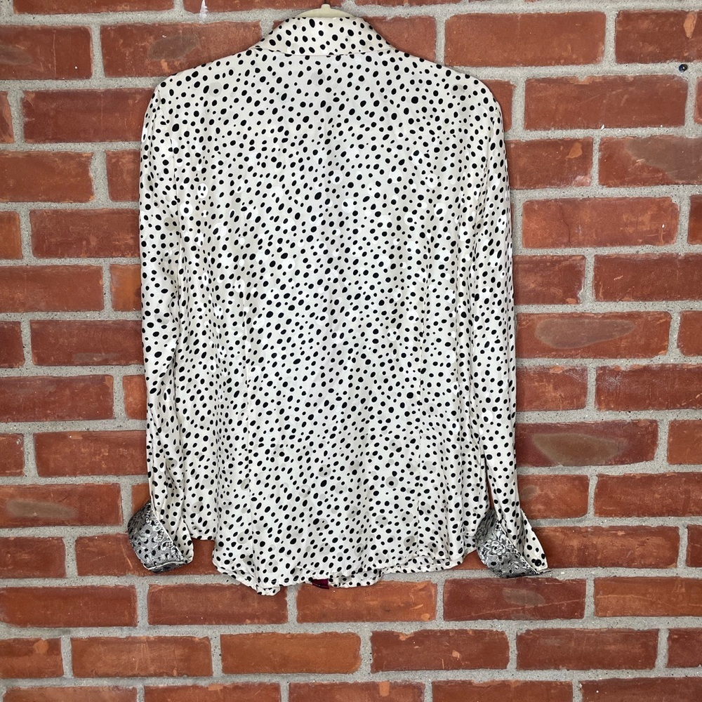 Robert Graham silk polkadot button down blouse - Picture 7 of 8
